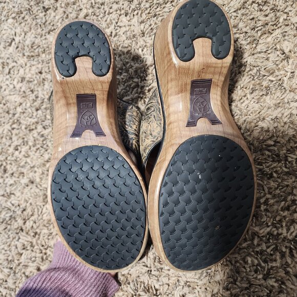 Ariat Wedge Thong Sandals Women's Size 7 Brown Color Western - Picture 6 of 7